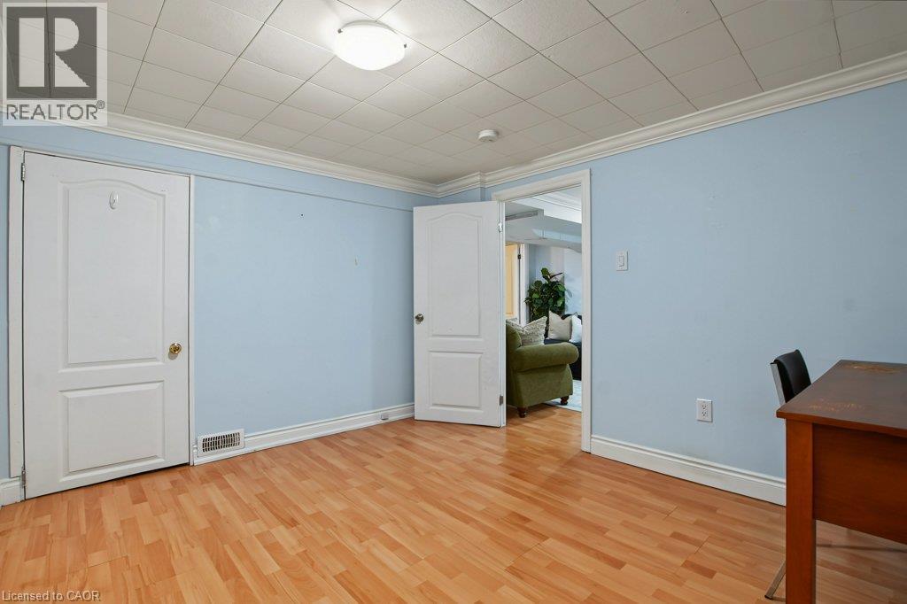 15 Carwyn Crescent, Hamilton, Ontario  L8S 3H3 - Photo 30 - 40866660