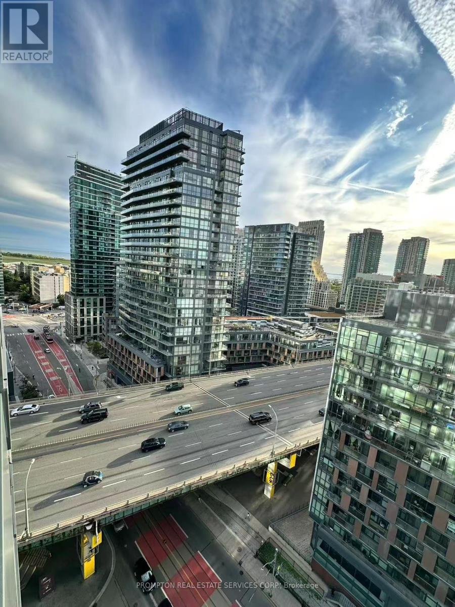 1912 - 80 Queens Wharf Road, Toronto, Ontario  M5V 0J3 - Photo 10 - C13827036