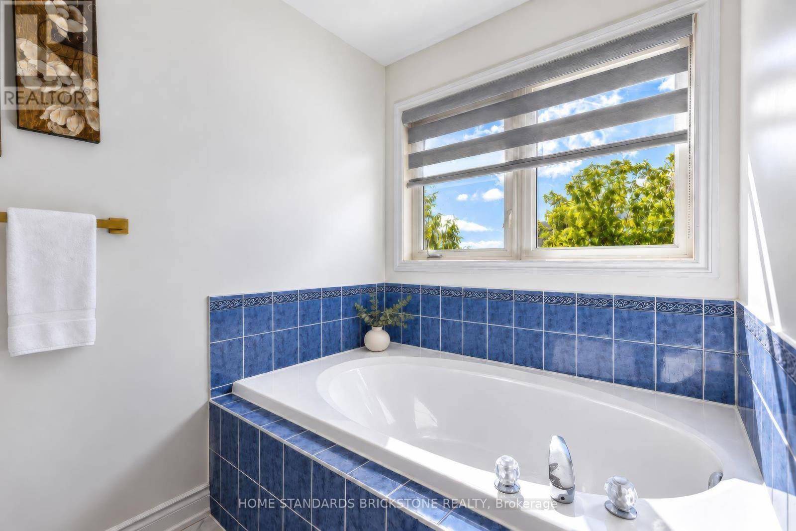46 Monastery Lane, Toronto, Ontario  M1L 4V6 - Photo 28 - E13826996