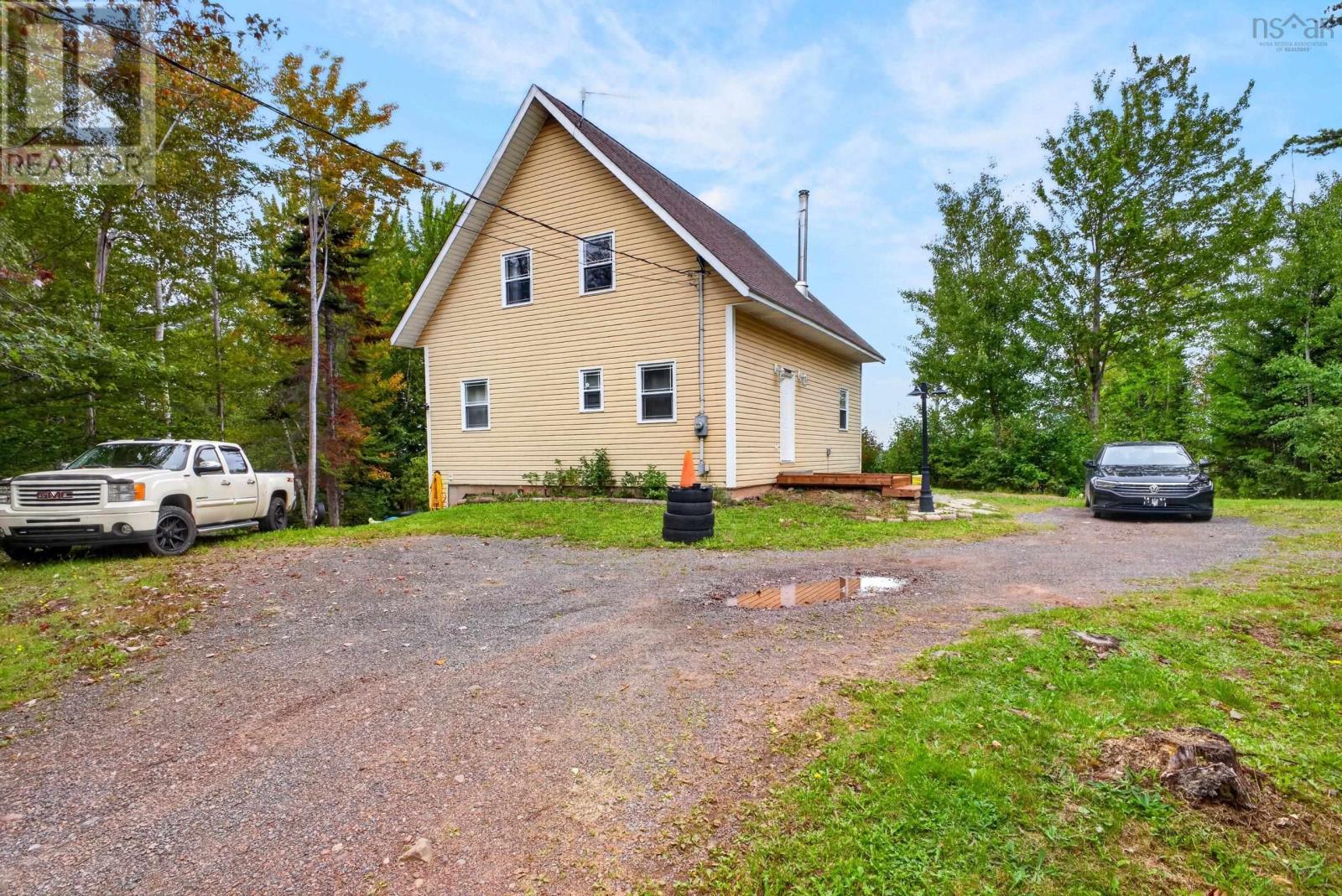 14439 Highway 6, East Wallace, Nova Scotia  B0K 1E0 - Photo 2 - 202624390
