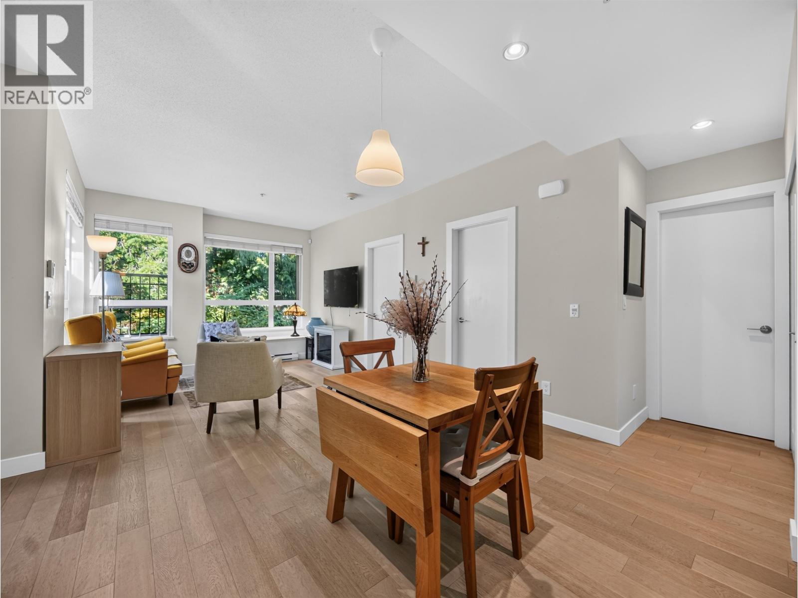 3 3201 Neol Drive, Burnaby, British Columbia  V3J 7G3 - Photo 7 - R3169655