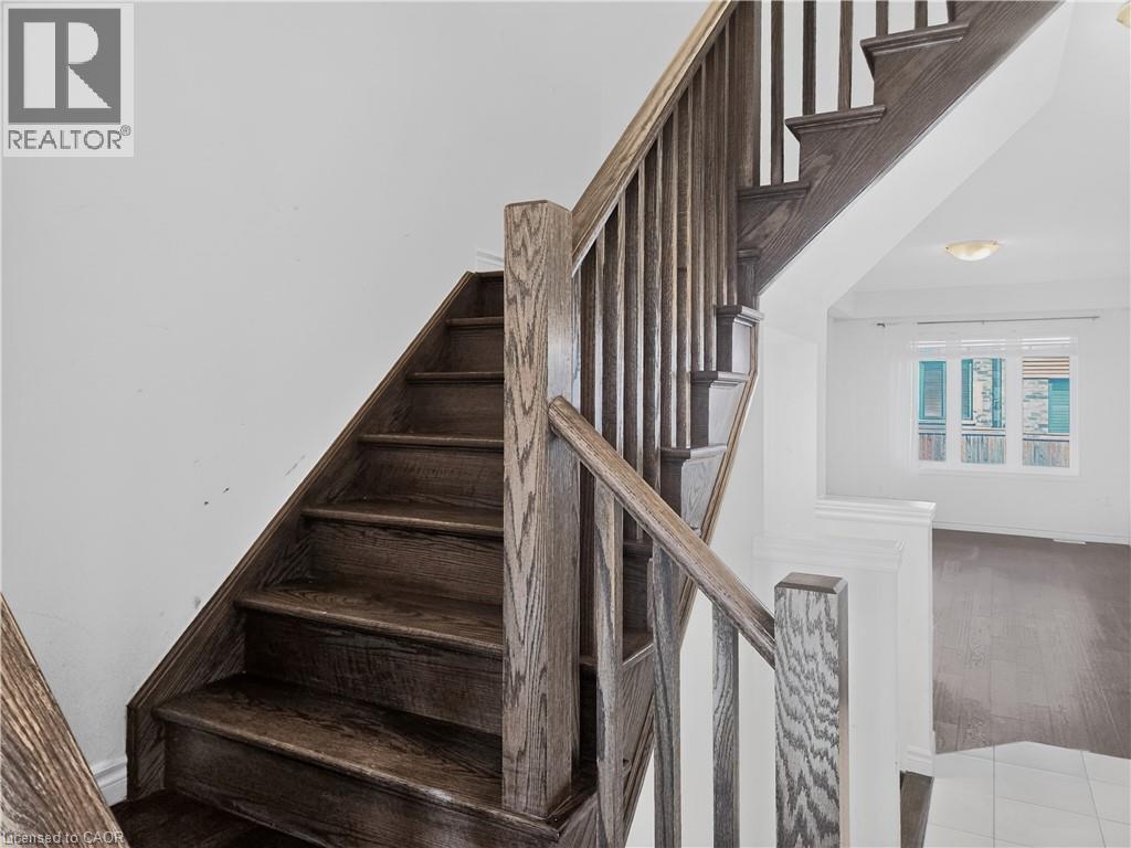 2c Vic Chambers Place, Paris, Ontario  N3L 0E7 - Photo 3 - 40863209