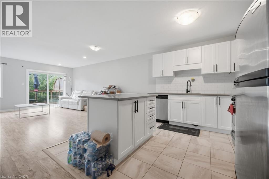 135 Hardcastle Drive Unit# 86, Cambridge, Ontario  N1S 0B6 - Photo 8 - 40864030