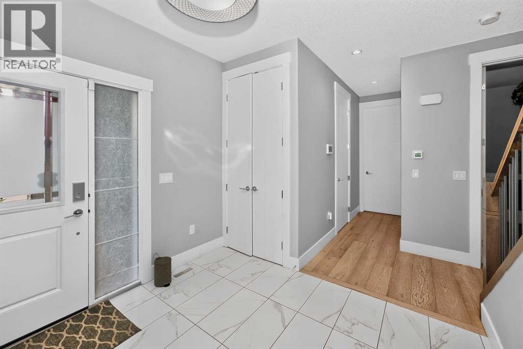 170 Kinniburgh Crescent, Chestermere, Alberta  T1X 1Y1 - Photo 6 - A2347830