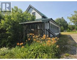 4 Tarbutt ST, Bruce Mines, Ontario