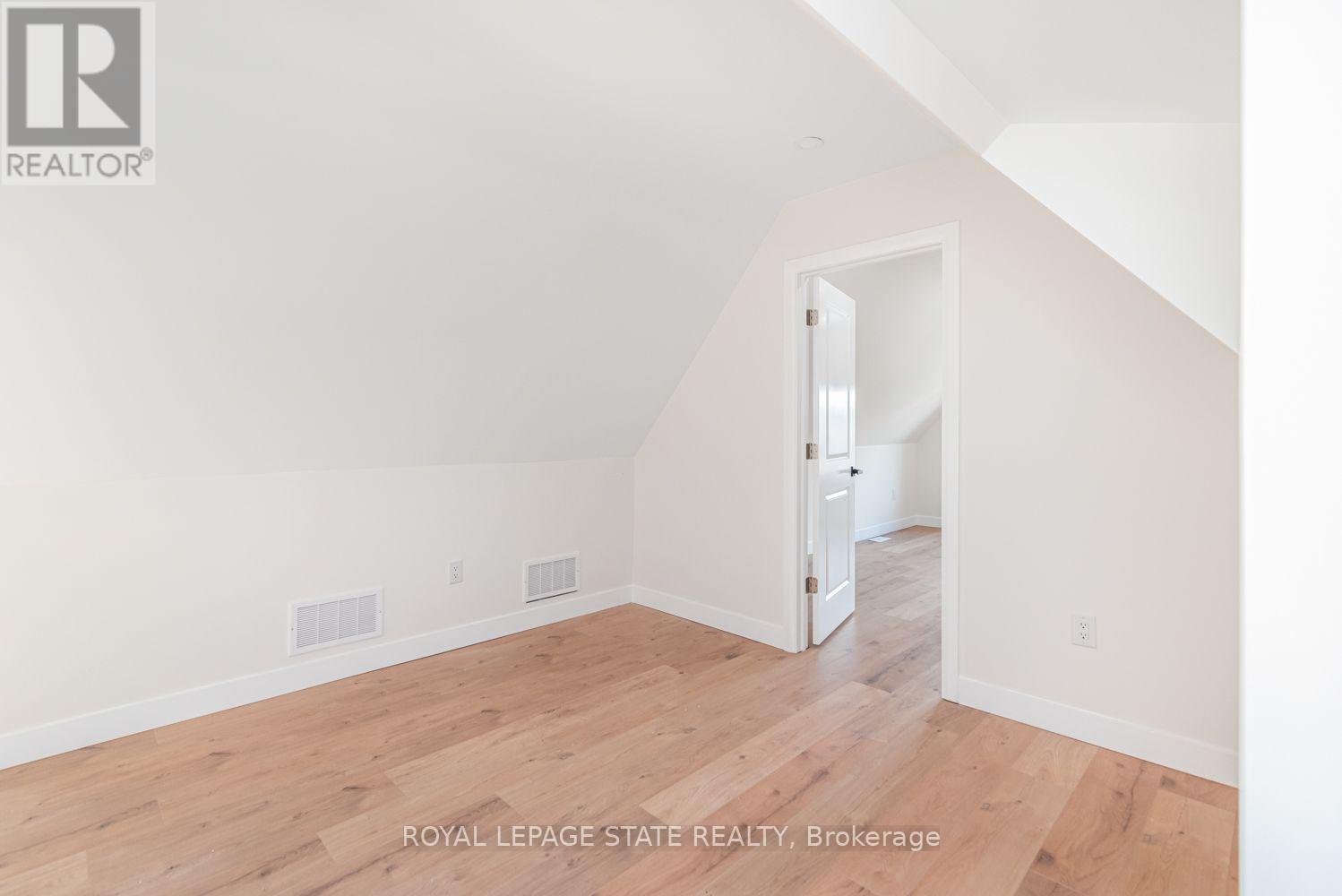 60 William Street, Hamilton, Ontario  L8L 5T7 - Photo 32 - X13744496