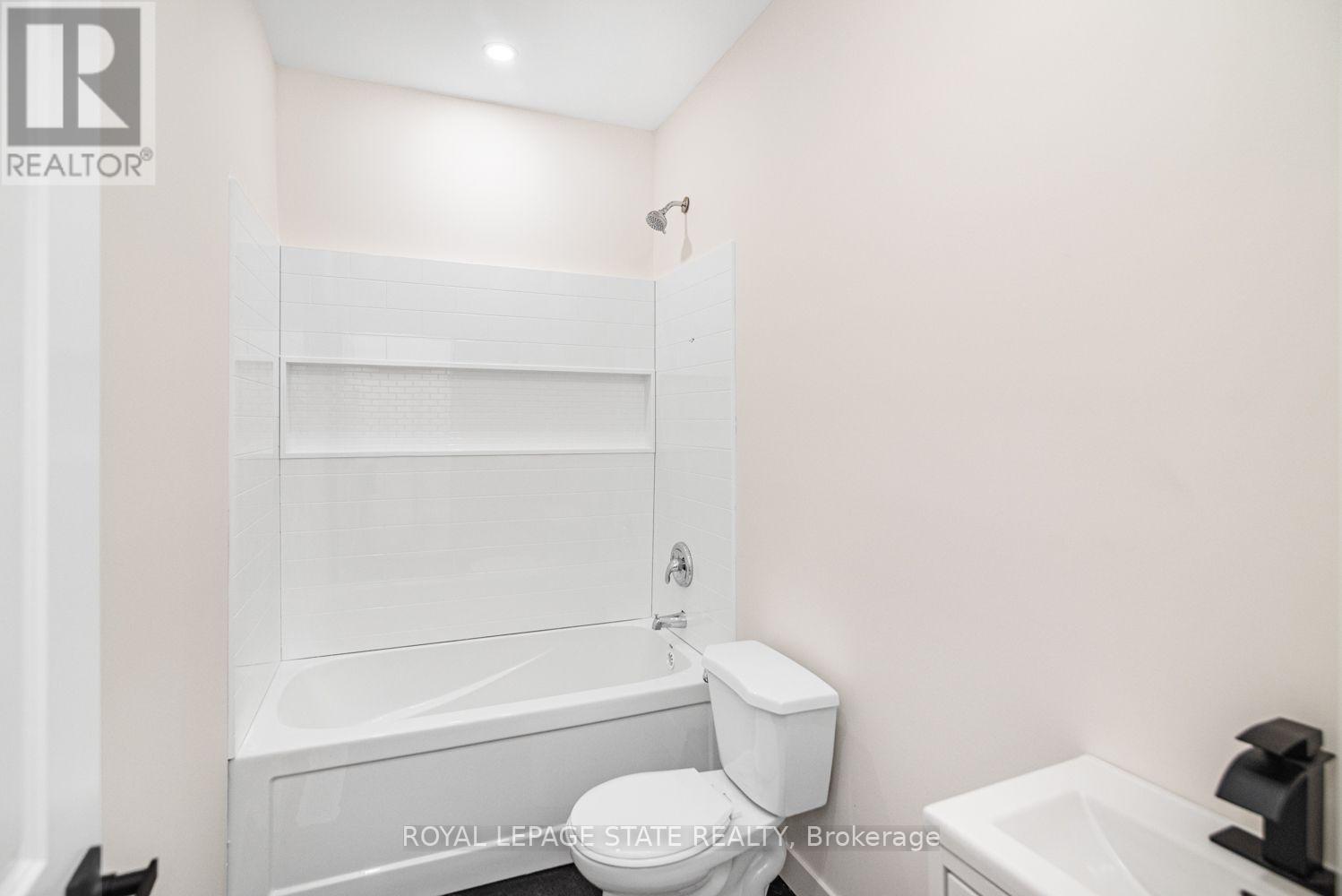 60 William Street, Hamilton, Ontario  L8L 5T7 - Photo 5 - X13744496