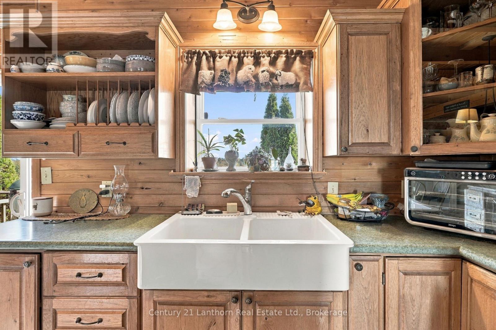 939 Kelly Road, Prince Edward County, Ontario  K0K 1P0 - Photo 10 - X13830434