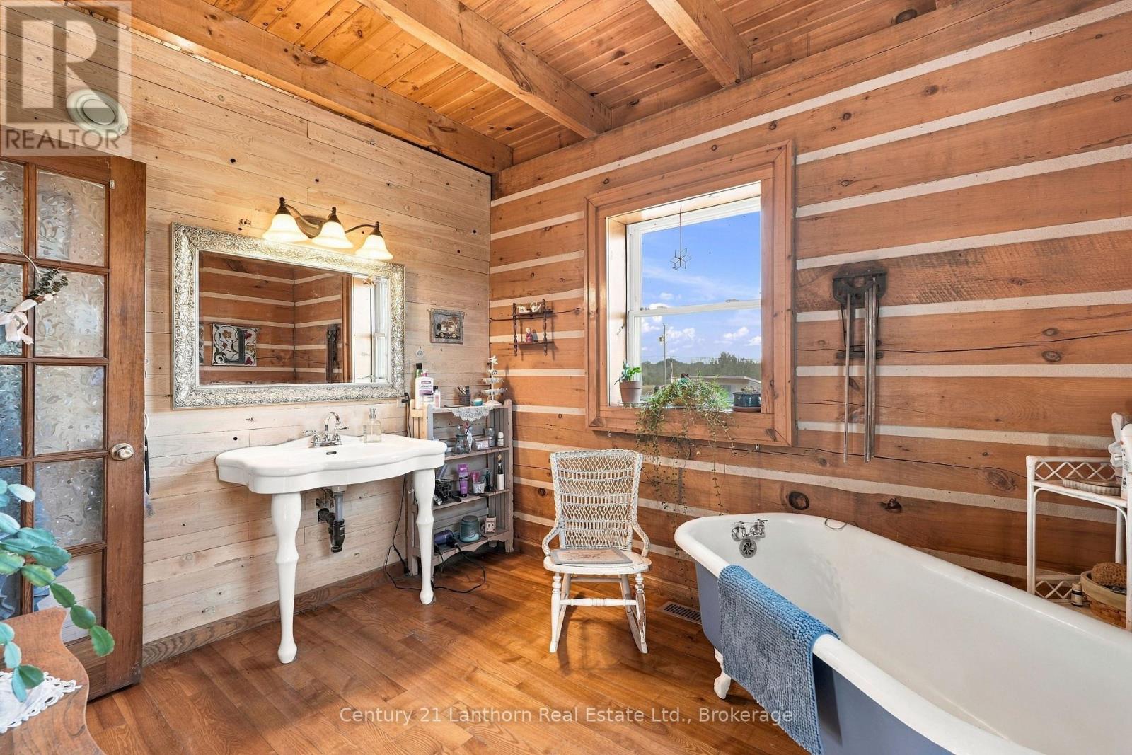 939 Kelly Road, Prince Edward County, Ontario  K0K 1P0 - Photo 15 - X13830434