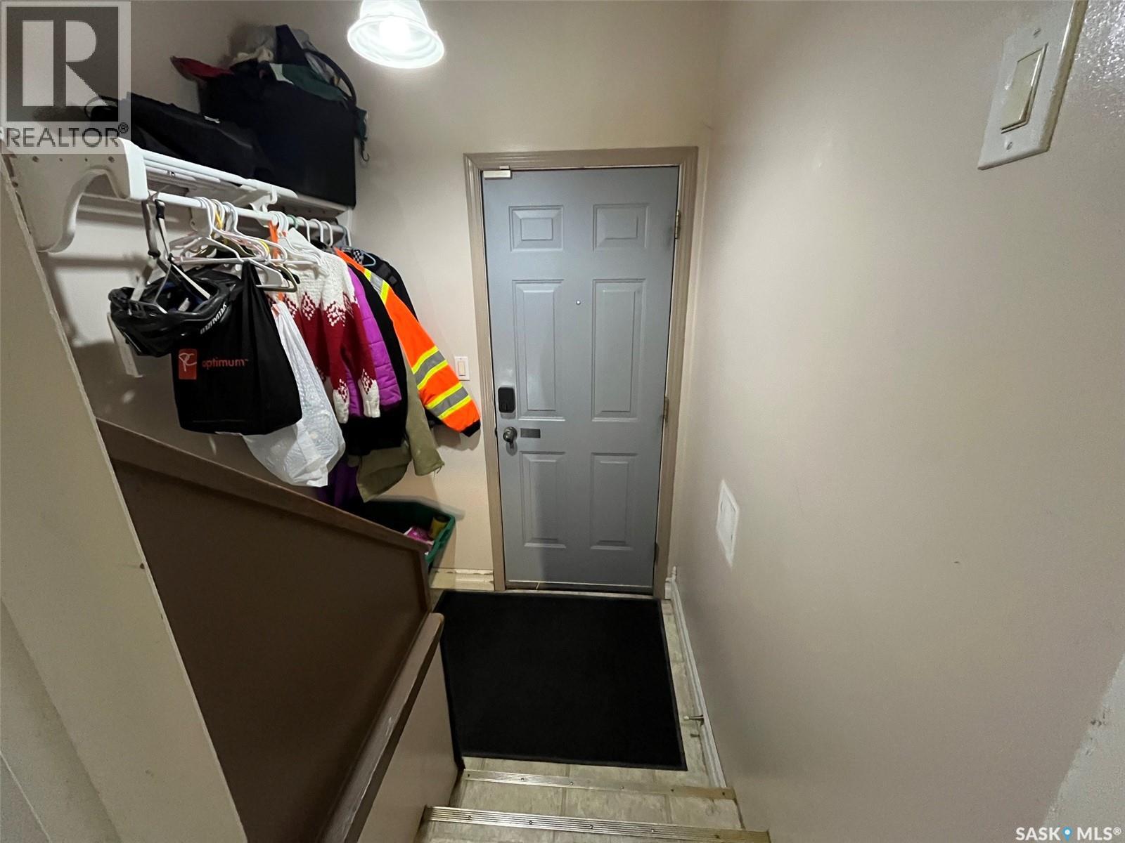 2081 Edgar Street, Regina, Saskatchewan  S4N 3K5 - Photo 32 - SK049575