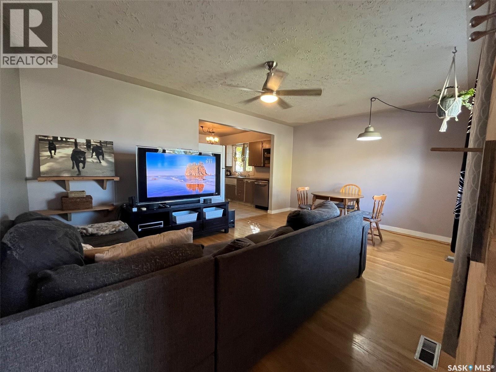2081 Edgar Street, Regina, Saskatchewan  S4N 3K5 - Photo 6 - SK049575