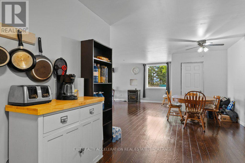 6715 County Rd 2, Loyalist, Ontario  K7R 3K6 - Photo 18 - X13830248