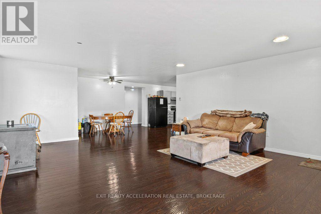 6715 County Rd 2, Loyalist, Ontario  K7R 3K6 - Photo 7 - X13830248