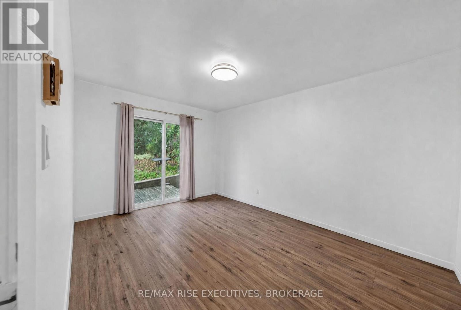 12 Shaw Street, Kingston, Ontario  K7K 4Y4 - Photo 17 - X13830406