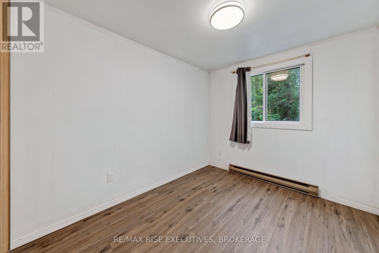 12 Shaw Street, Kingston, Ontario  K7K 4Y4 - Photo 19 - X13830406