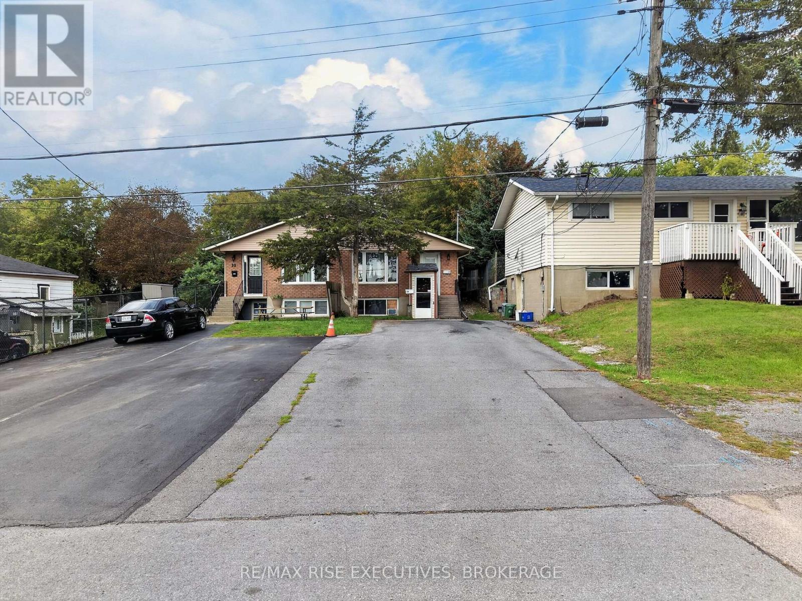 12 Shaw Street, Kingston, Ontario K7K 4Y4 - Photo 2 - X13830406