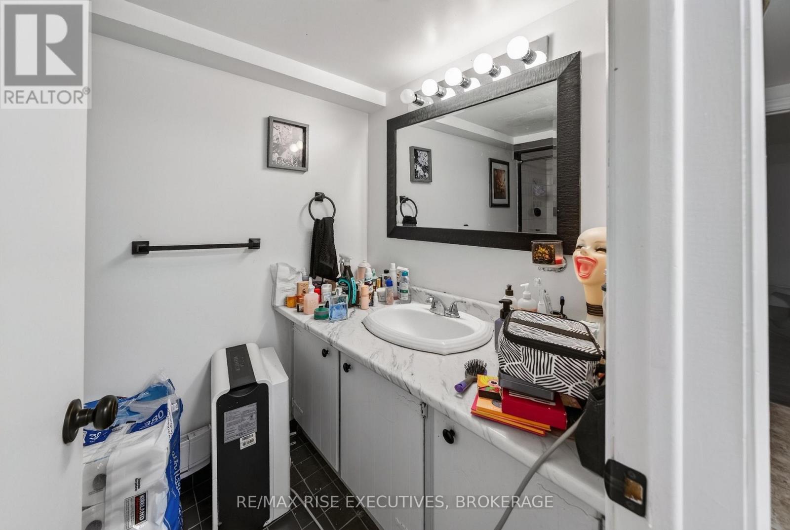 12 Shaw Street, Kingston, Ontario  K7K 4Y4 - Photo 25 - X13830406