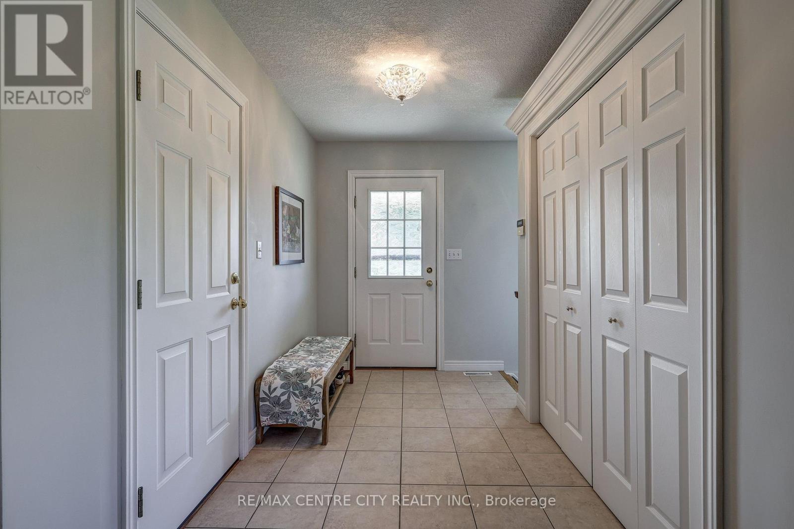 8 - 20 Windemere Place, St. Thomas, Ontario  N5R 6H6 - Photo 5 - X13830290