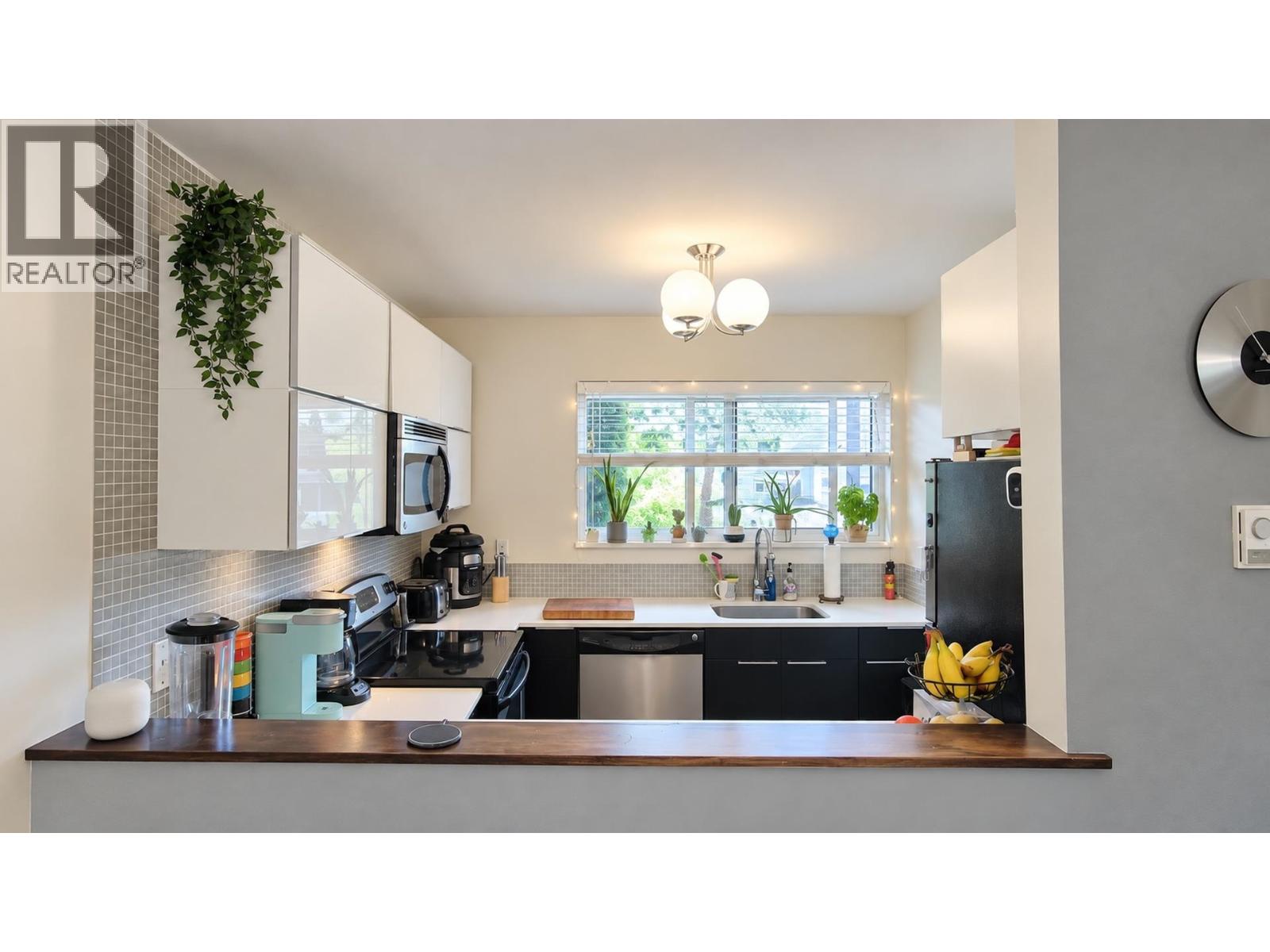 3352 Vincent Street, Port Coquitlam, British Columbia  V3B 5E1 - Photo 8 - R3169549