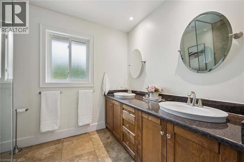 112 Margaret Avenue N, Waterloo, Ontario N2J 3P9 - Photo 27 - 40863643