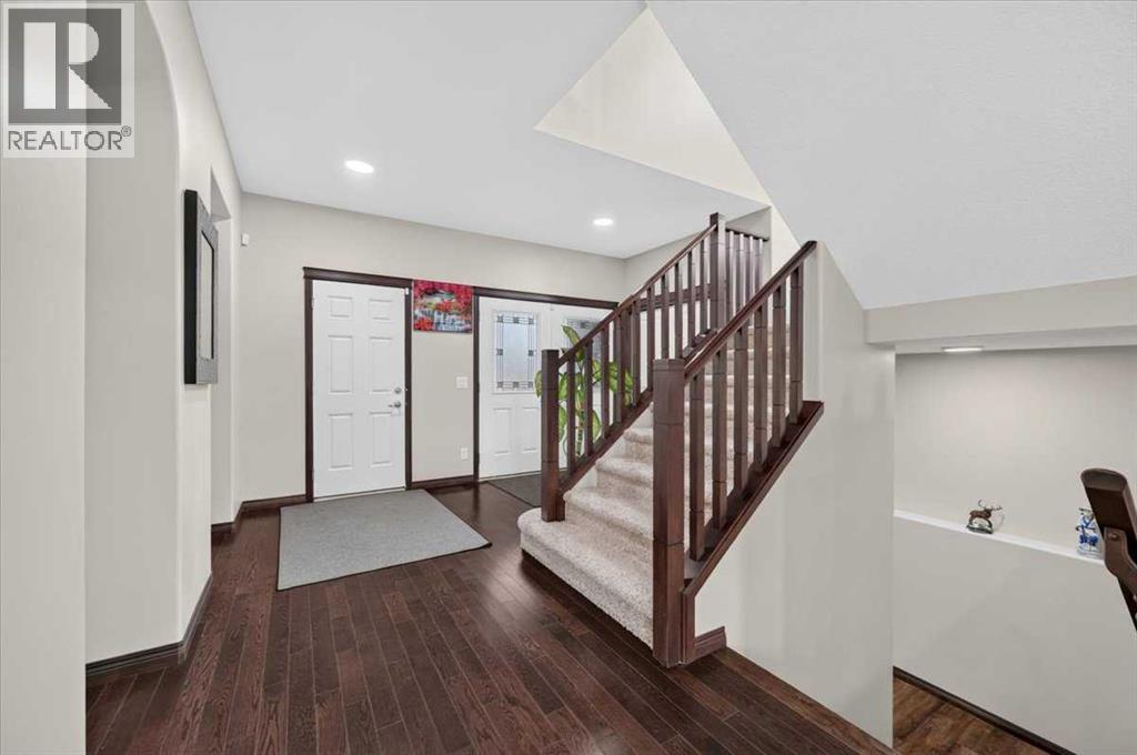 233 Aspenmere Circle, Chestermere, Alberta  T1X 0T6 - Photo 8 - A2347395