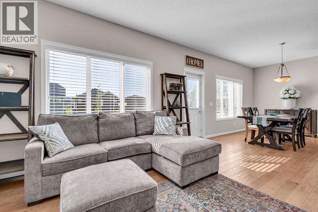 21 Mount Rae Heights, Okotoks, Alberta  T1S 0M6 - Photo 4 - A2347772