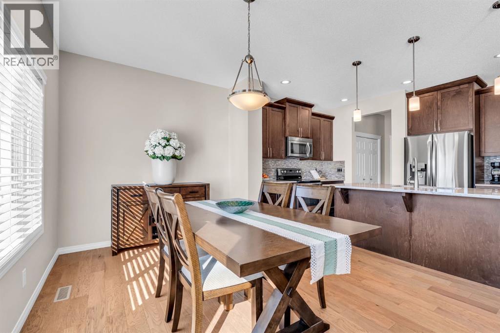 21 Mount Rae Heights, Okotoks, Alberta  T1S 0M6 - Photo 6 - A2347772