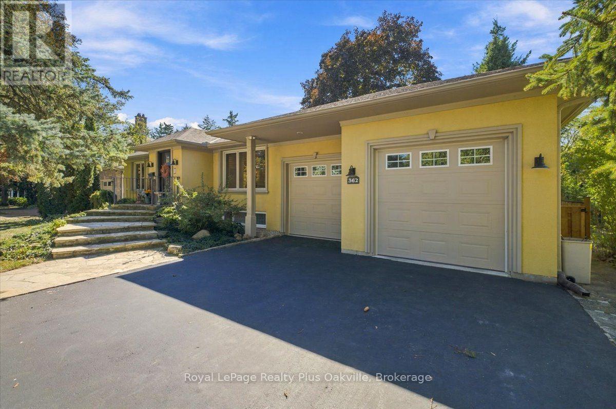362 Winston Road, Oakville, Ontario  L6L 4W5 - Photo 2 - W13830254