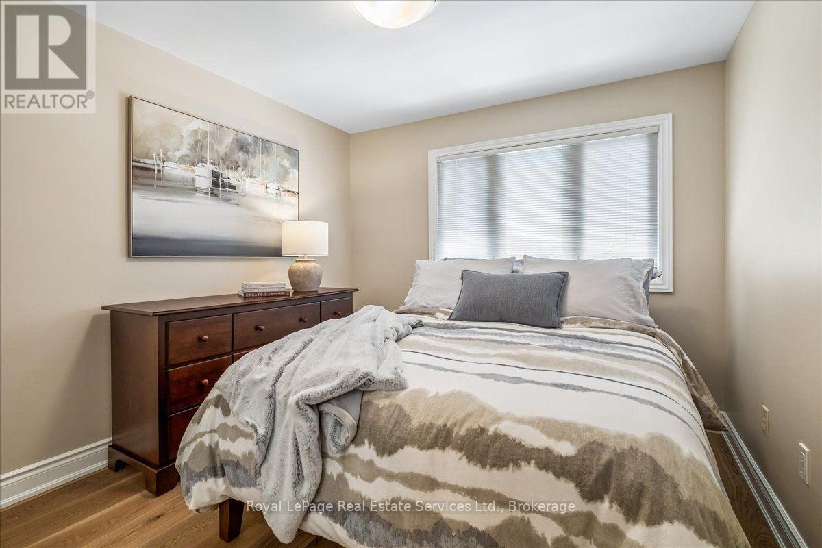2254 Marine Drive, Oakville, Ontario  L6L 1C1 - Photo 19 - W13830304