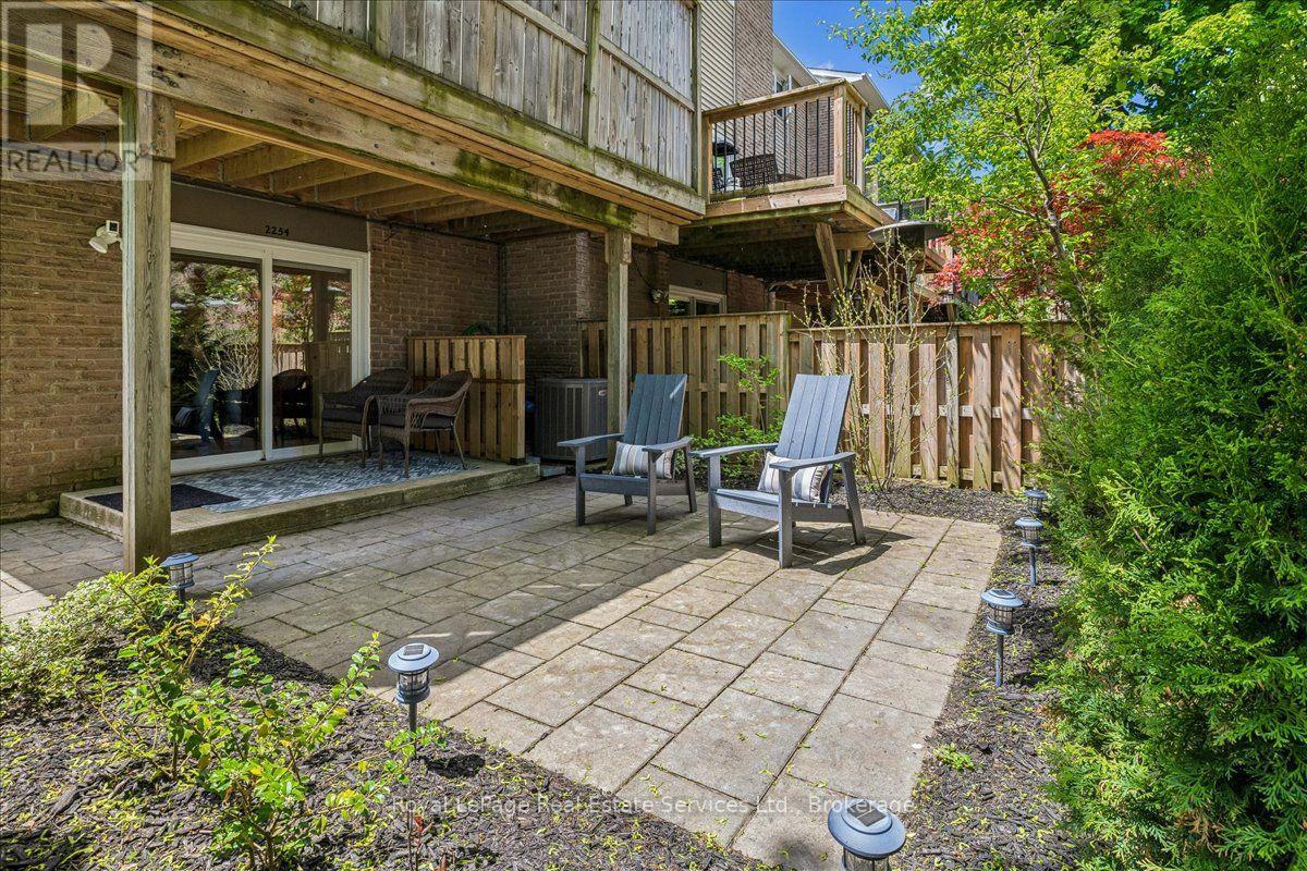2254 Marine Drive, Oakville, Ontario  L6L 1C1 - Photo 32 - W13830304
