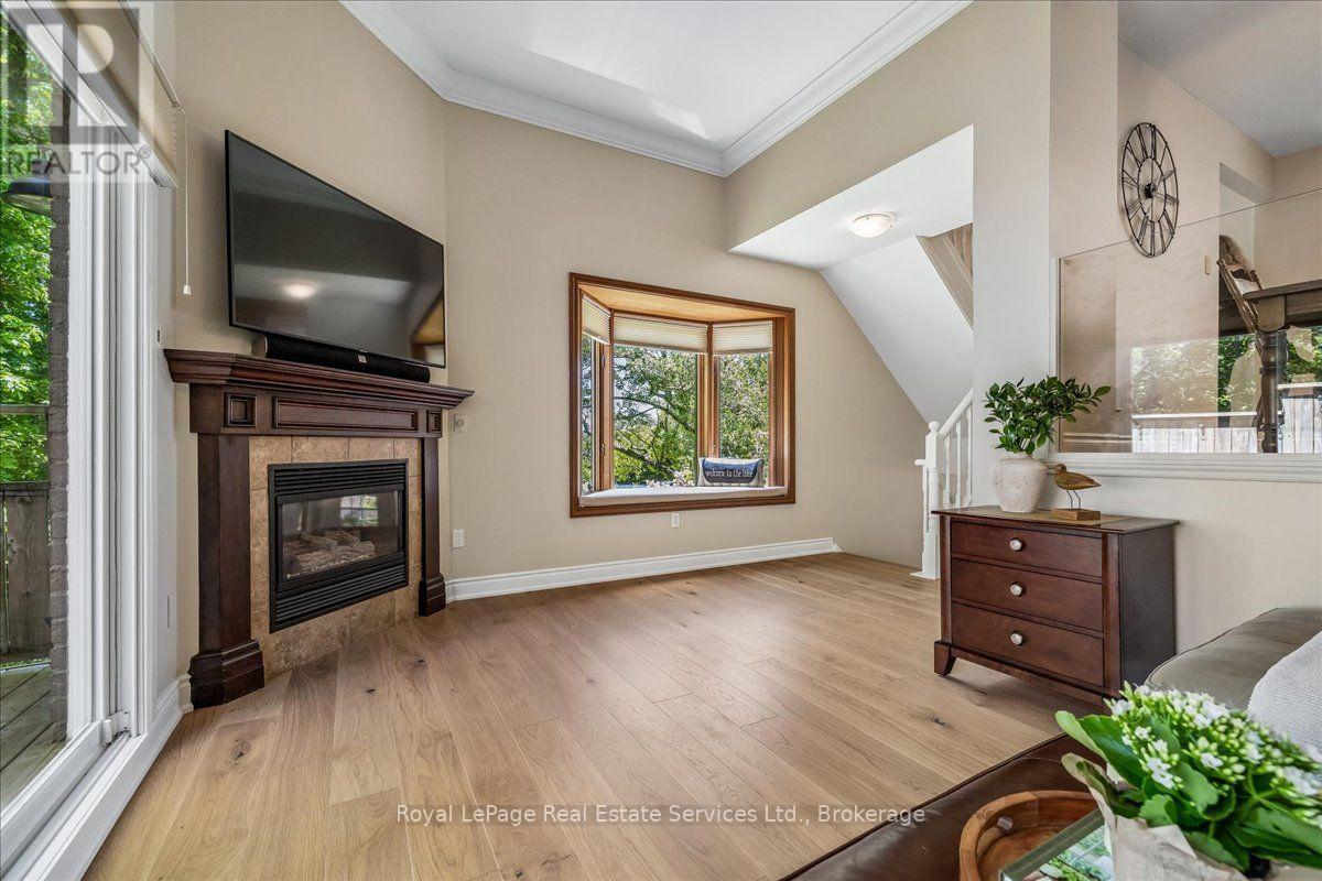 2254 Marine Drive, Oakville, Ontario  L6L 1C1 - Photo 8 - W13830304