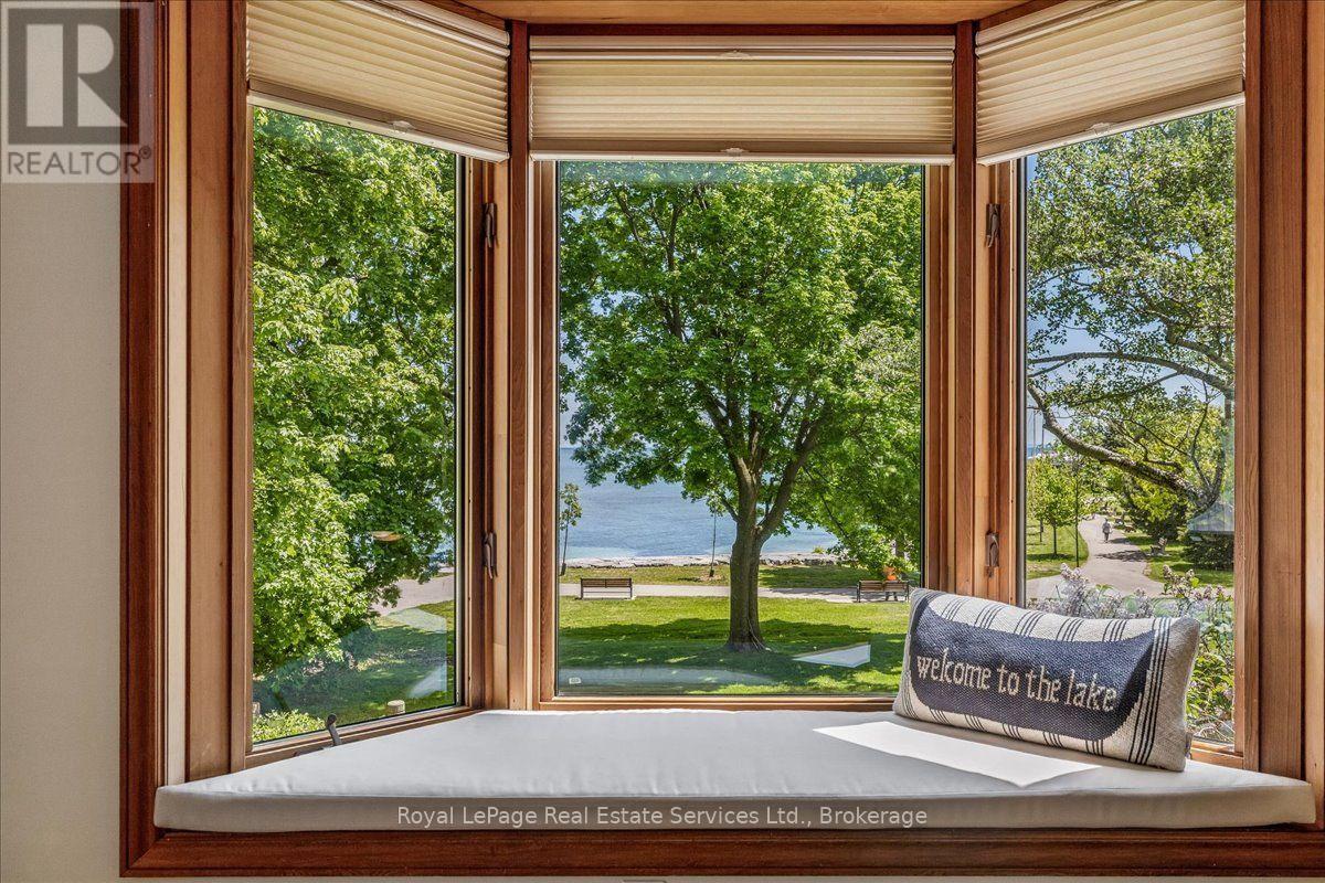 2254 Marine Drive, Oakville, Ontario  L6L 1C1 - Photo 9 - W13830304
