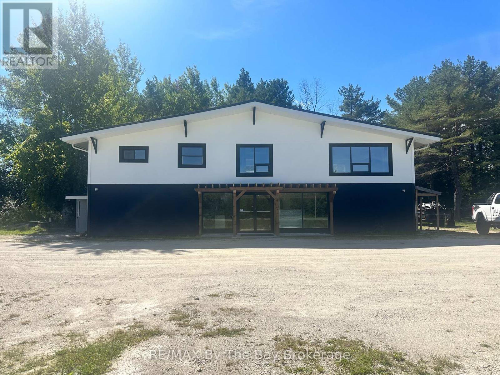9405 BEACHWOOD ROAD HIGHWAY, Collingwood, Ontario