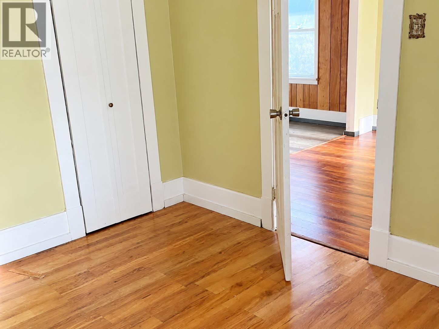 3253 School Avenue, Vancouver, British Columbia  V5R 5N4 - Photo 9 - R3138592