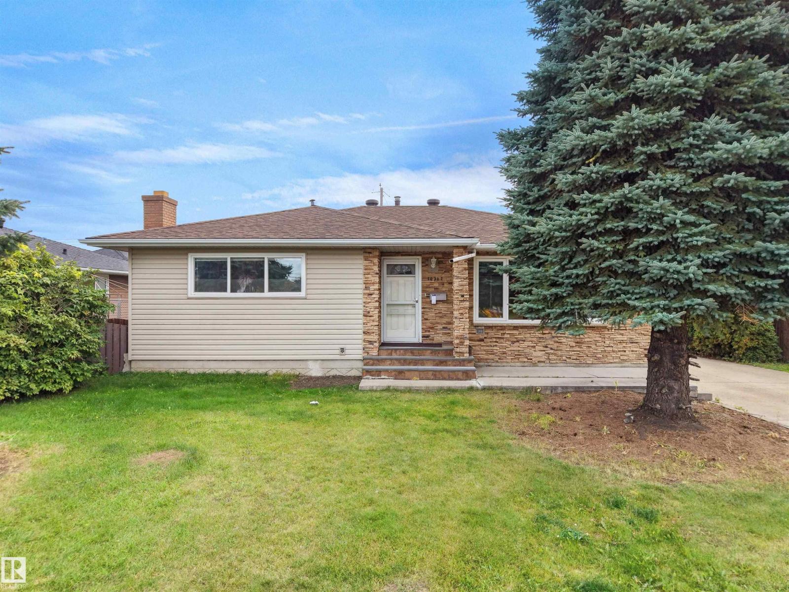 10307 135 Av Nw, Edmonton, Alberta  T5E 1P3 - Photo 1 - E4510480