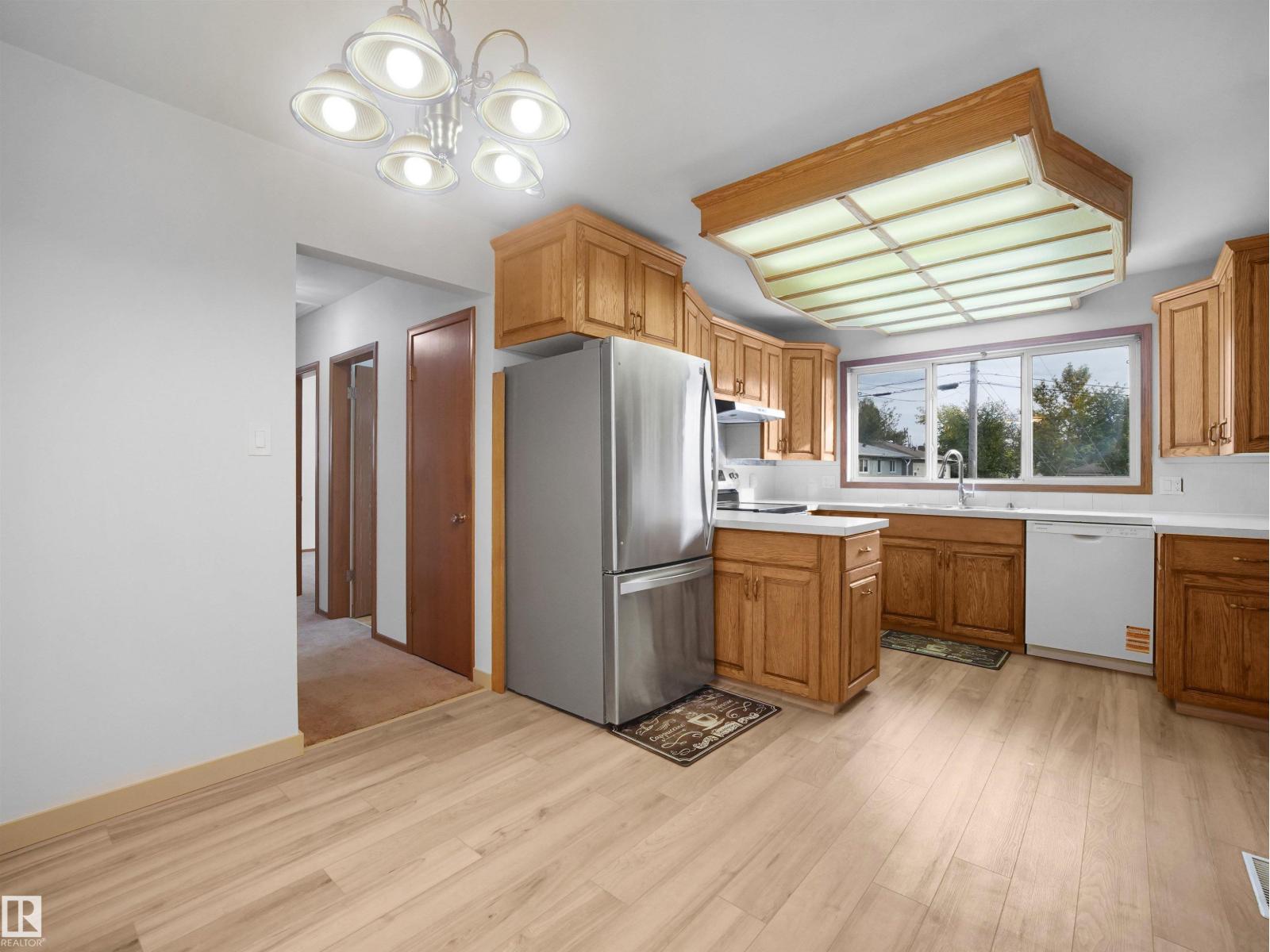 10307 135 Av Nw, Edmonton, Alberta  T5E 1P3 - Photo 10 - E4510480
