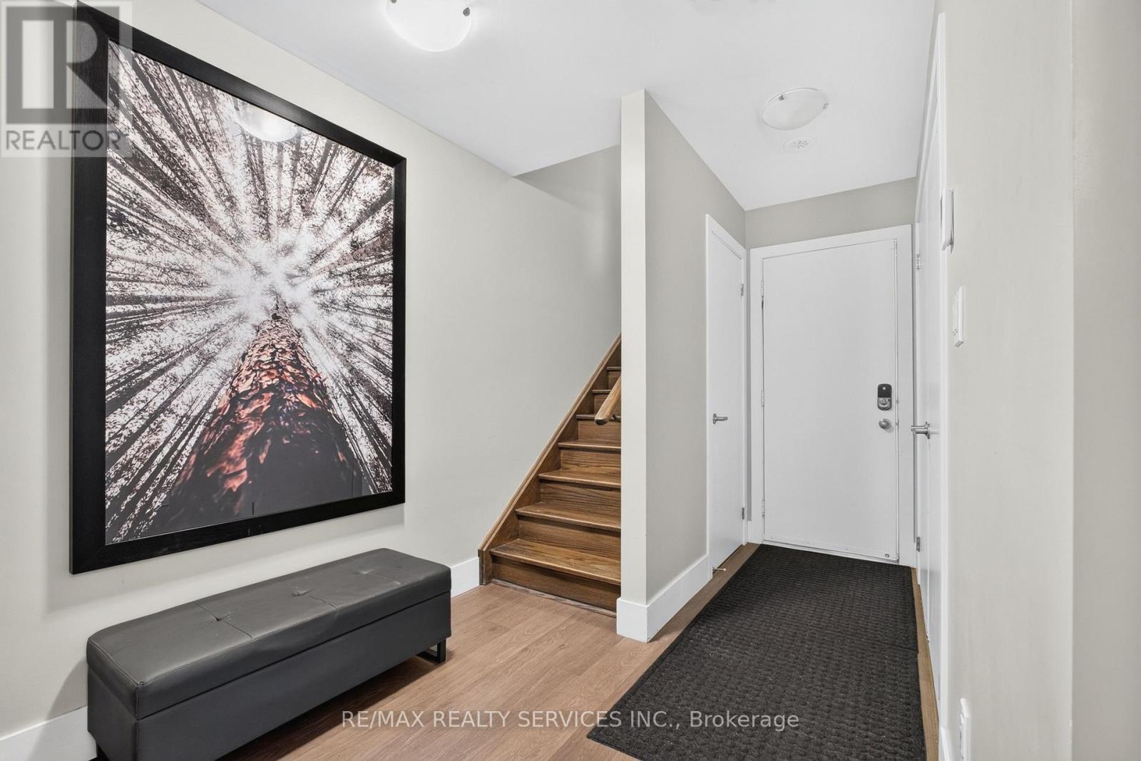 3878 Major Mackenzie Drive W, Vaughan, Ontario  L4H 4R2 - Photo 10 - N13830394