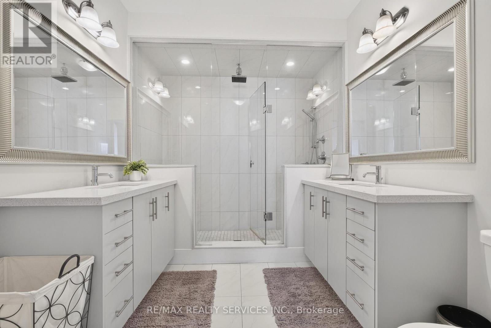 3878 Major Mackenzie Drive W, Vaughan, Ontario  L4H 4R2 - Photo 44 - N13830394