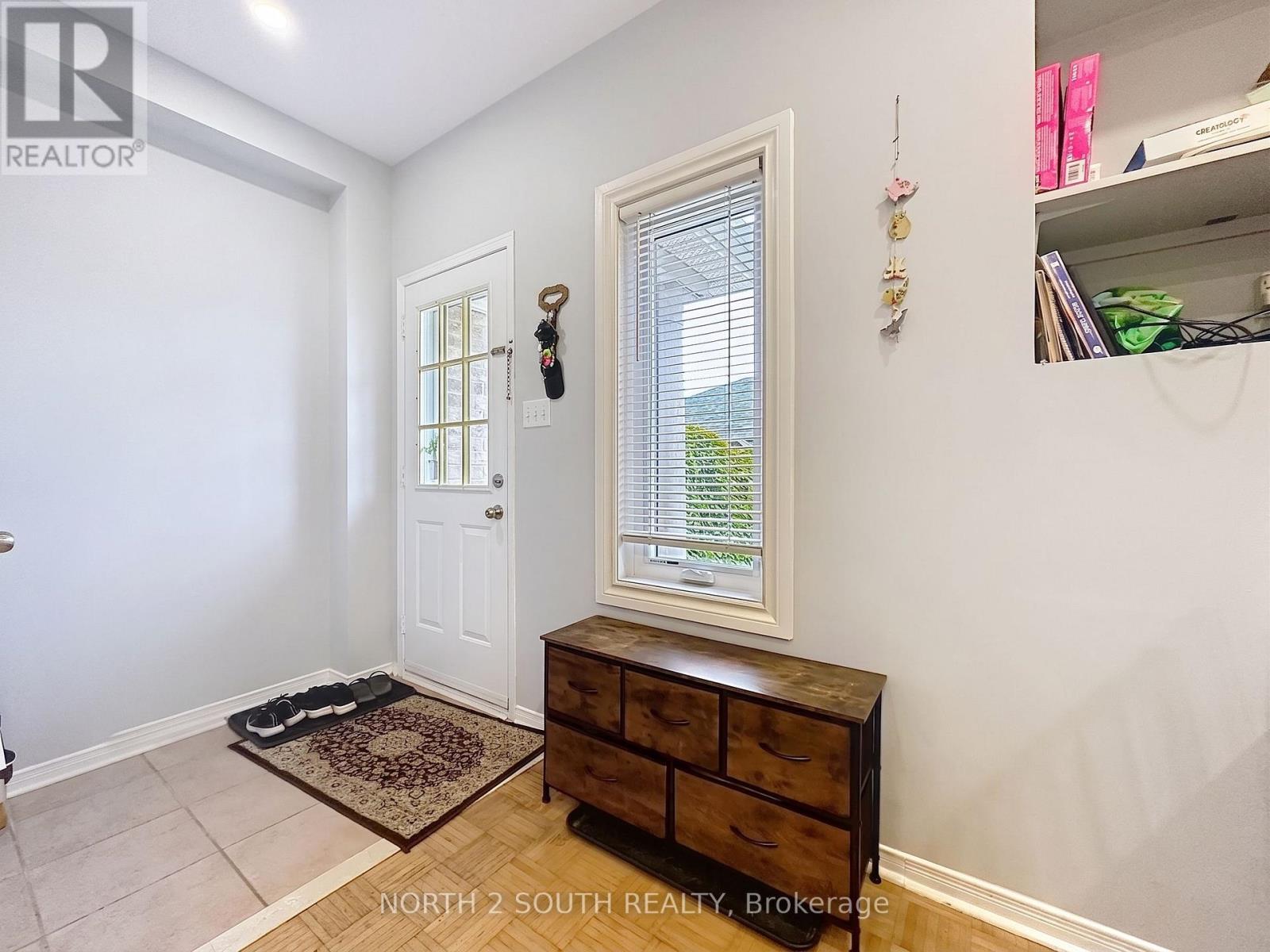 5 Bellagio Crescent, Vaughan, Ontario  L4K 5J9 - Photo 11 - N13830428
