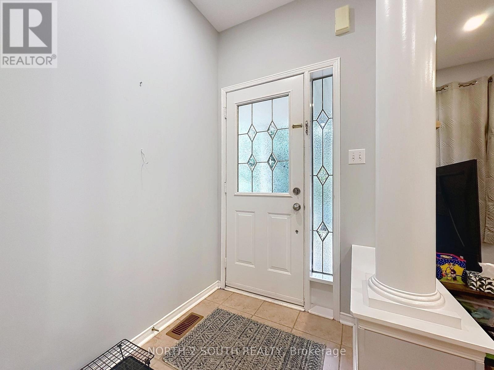 5 Bellagio Crescent, Vaughan, Ontario  L4K 5J9 - Photo 2 - N13830428