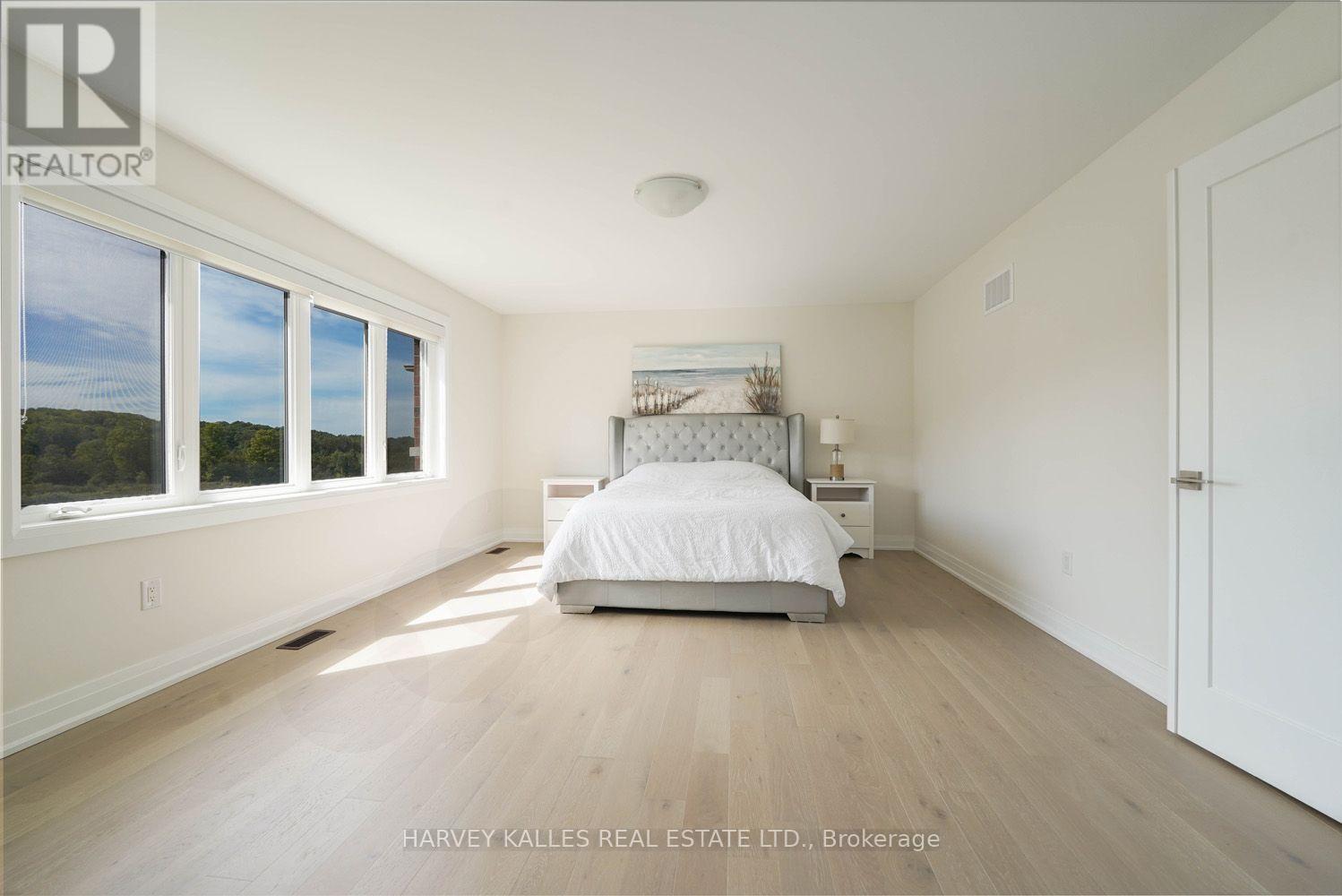 Main Floor - 253 Seaview Heights, East Gwillimbury, Ontario  L9N 0Z1 - Photo 24 - N13830440