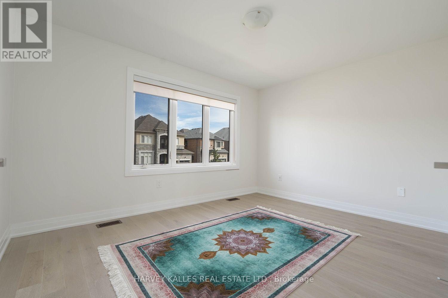 Main Floor - 253 Seaview Heights, East Gwillimbury, Ontario  L9N 0Z1 - Photo 34 - N13830440