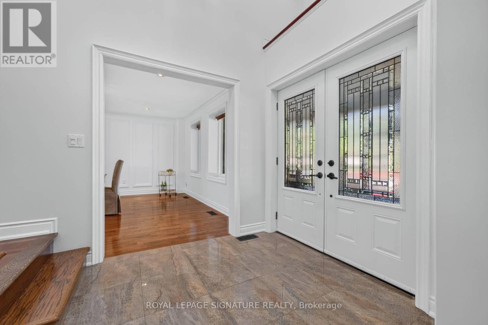 5 Bonacres Avenue, Toronto, Ontario  M1C 1P6 - Photo 4 - E13829528