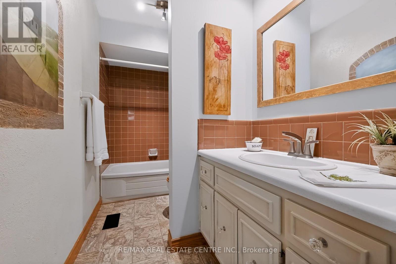 80 Glenda Jane Drive, Milton, Ontario L0P 1B0 - Photo 24 - W13830314