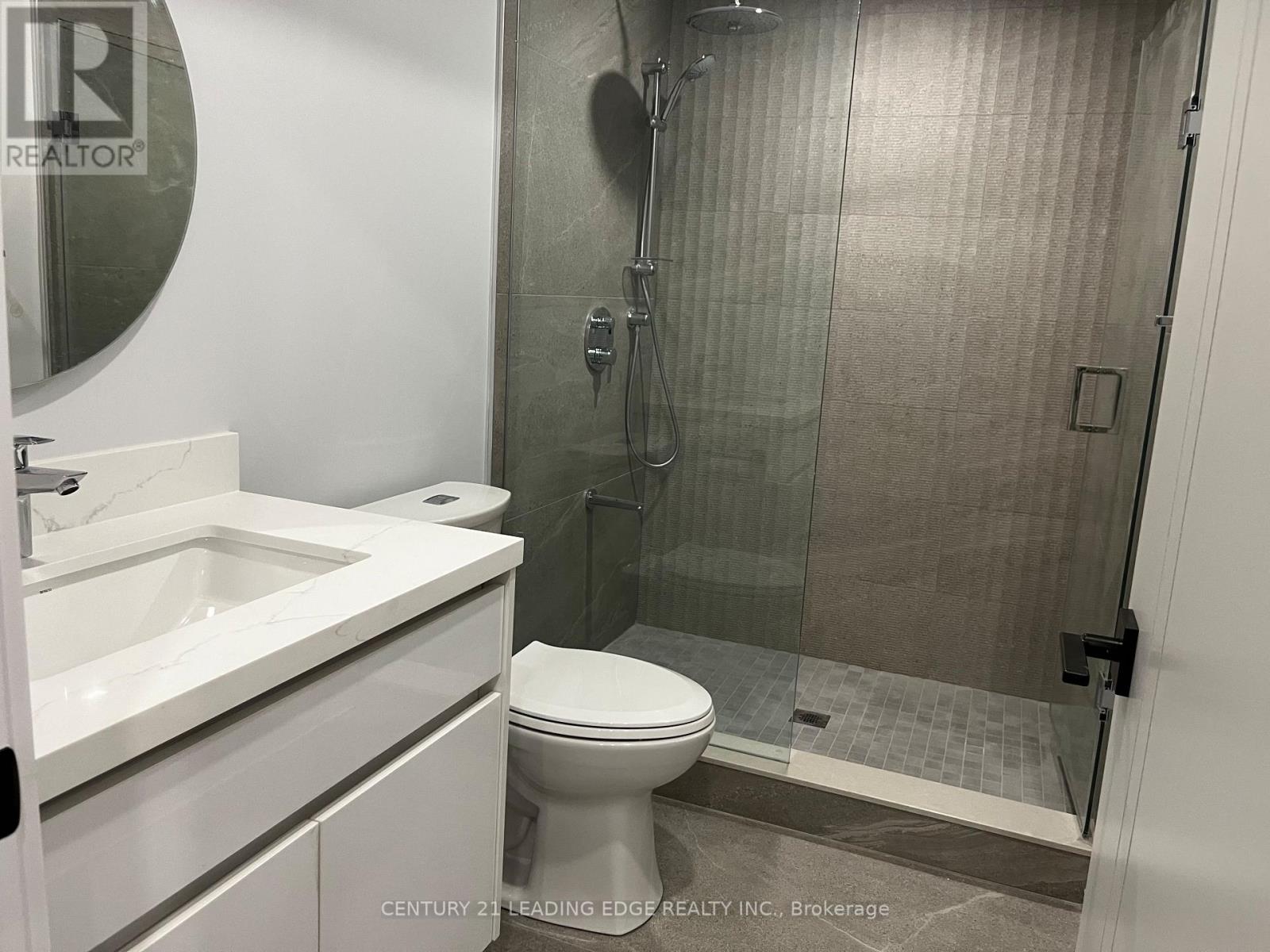 5a - 170 Dixon Road, Toronto, Ontario  M9P 2L8 - Photo 7 - W13830400