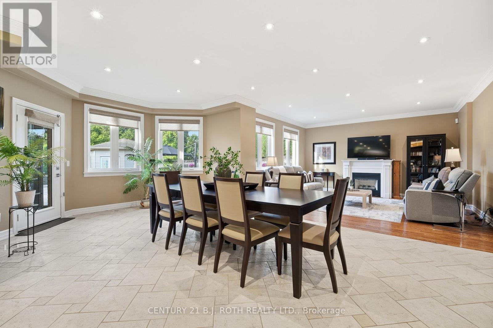 20 Creston Road, Toronto, Ontario  M6A 1J1 - Photo 10 - W13830420