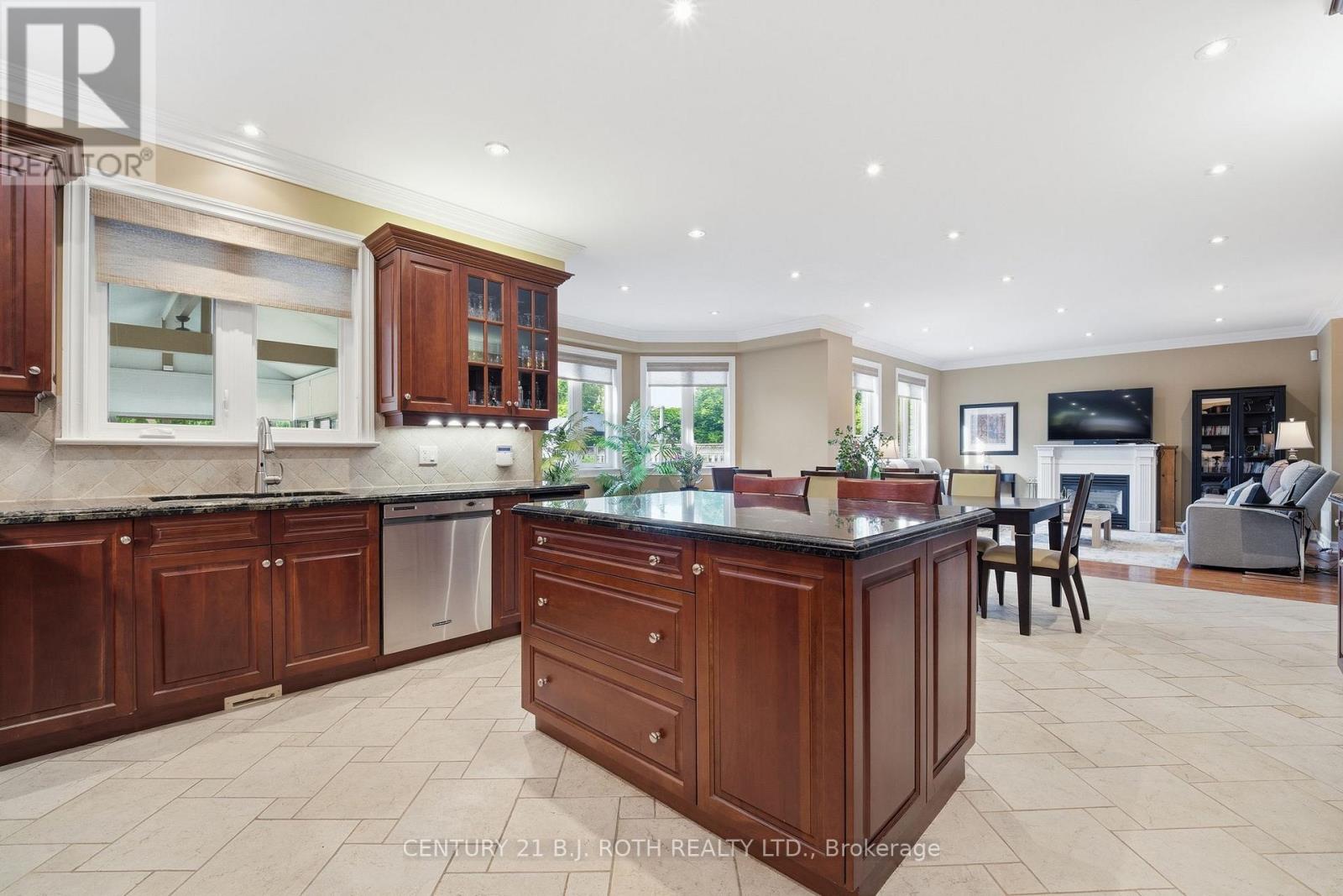 20 Creston Road, Toronto, Ontario  M6A 1J1 - Photo 16 - W13830420