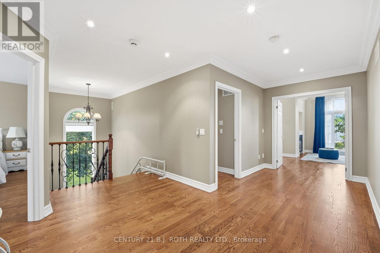 20 Creston Road, Toronto, Ontario  M6A 1J1 - Photo 21 - W13830420