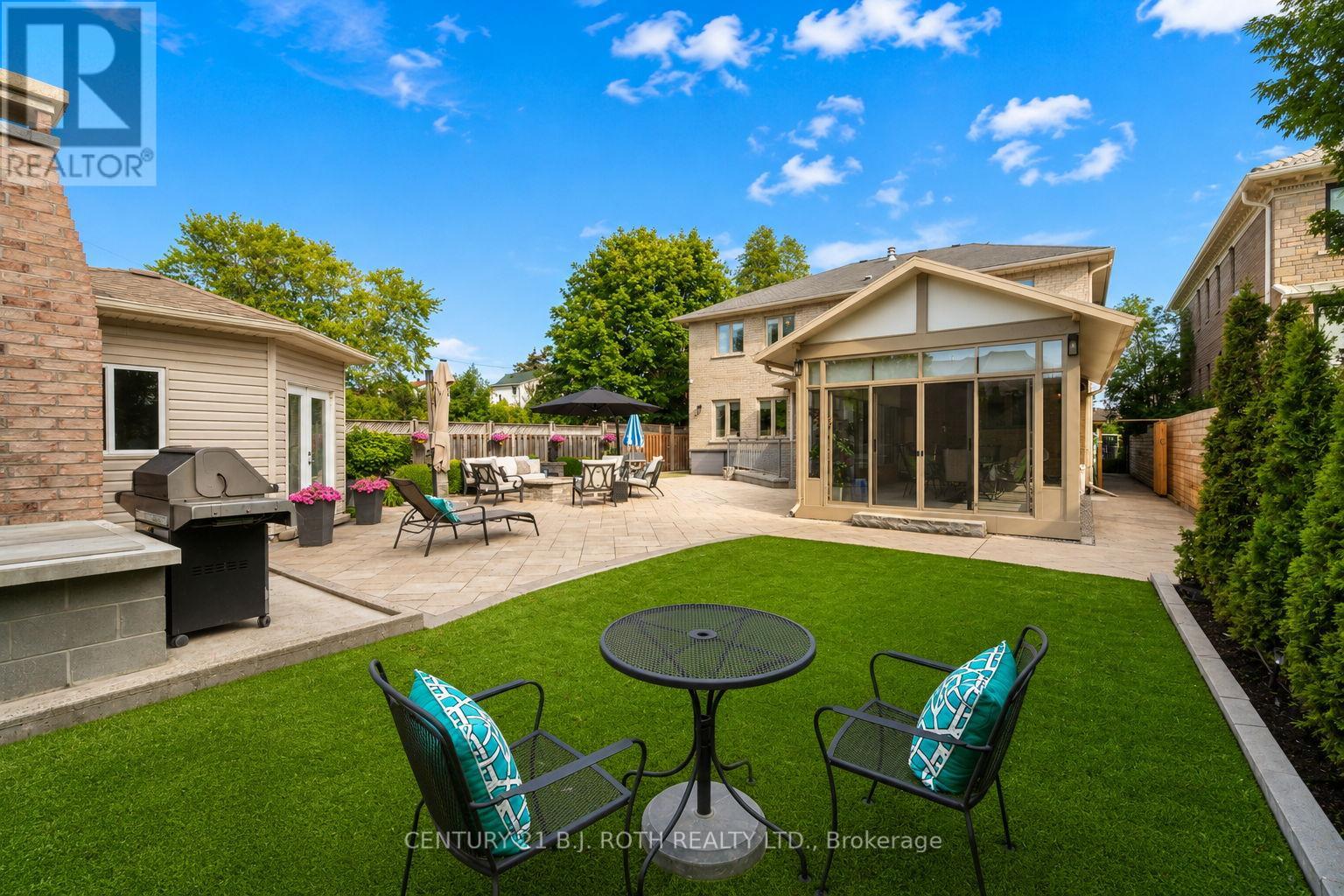 20 Creston Road, Toronto, Ontario  M6A 1J1 - Photo 3 - W13830420