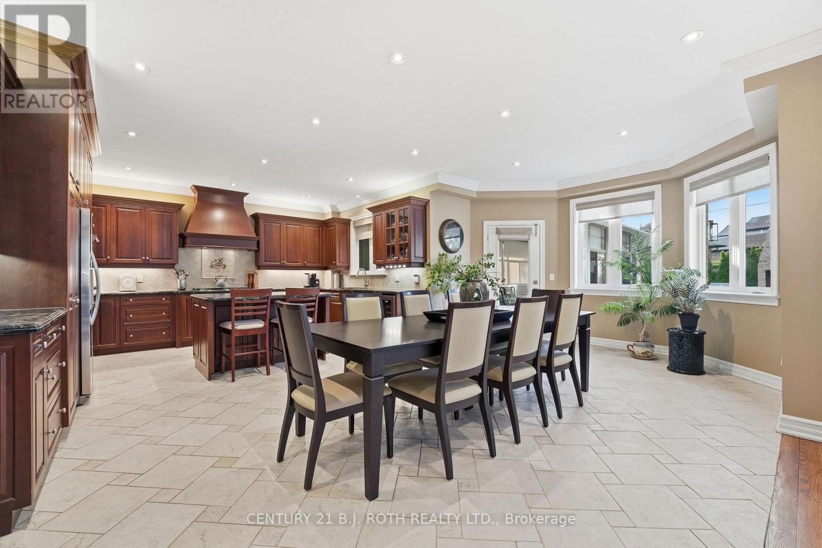 20 Creston Road, Toronto, Ontario  M6A 1J1 - Photo 9 - W13830420